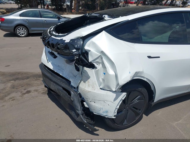 Продажа на аукционе авто 2026 Tesla Model Y Premium Rear-wheel Drive/rear-wheel Drive, vin: 7SAYGDED9TF460137, номер лота: 45210380
