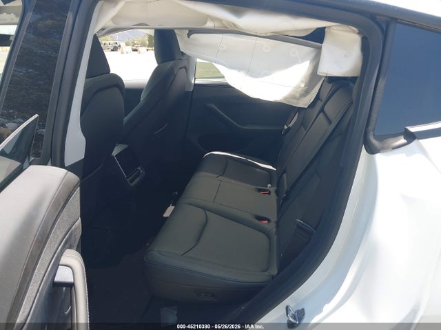 Продажа на аукционе авто 2026 Tesla Model Y Premium Rear-wheel Drive/rear-wheel Drive, vin: 7SAYGDED9TF460137, номер лота: 45210380