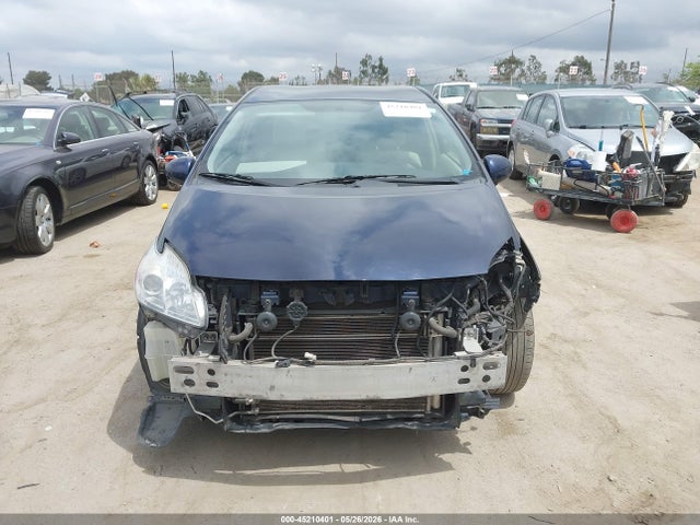 Toyota Prius Two 2015 JTDKN3DU1F0455411 Image 13