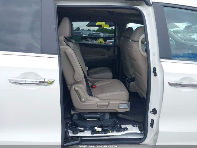 5FNRL6H8XKB013290 Honda Odyssey Touring