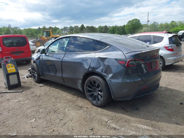 2023 Tesla Model Y Awd/long Range Dual Motor All-wheel Drive მანქანა იყიდება აუქციონზე, vin: 7SAYGAEE1PF835760, აუქციონის ნომერი: 45210403