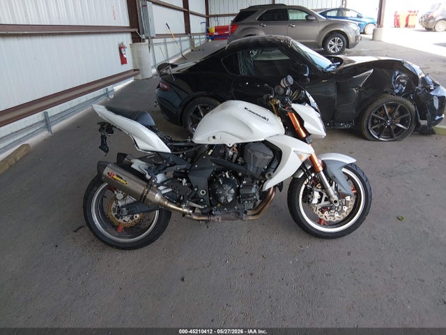 45210412 :رقم المزاد ، JKAZRCB168A018264 vin ، 2008 Kawasaki Zr1000 B مزاد بيع
