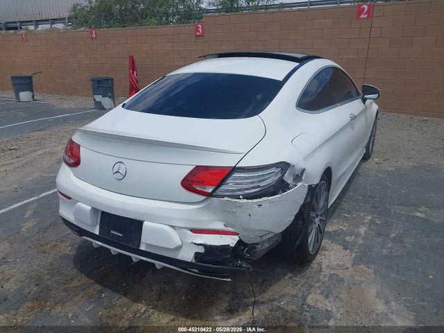 45210422 :رقم المزاد ، WDDWJ4JB1HF509124 vin ، 2017 Mercedes-benz C 300 مزاد بيع