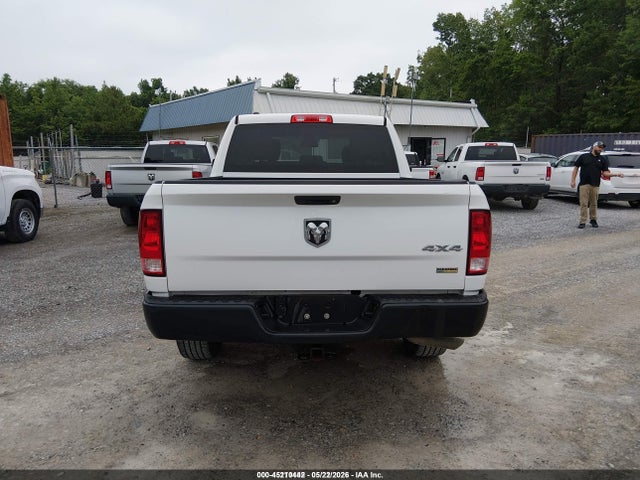 45210442 :رقم المزاد ، 1C6RR7KG7JS306688 vin ، 2018 Ram 1500 Tradesman  4x4 5'7 Box مزاد بيع