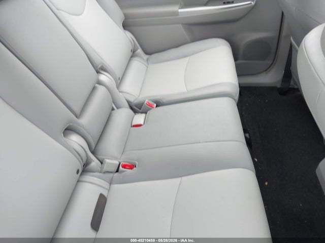 45210459 :رقم المزاد ، JTDZN3EU9C3085297 vin ، 2012 Toyota Prius V Five مزاد بيع