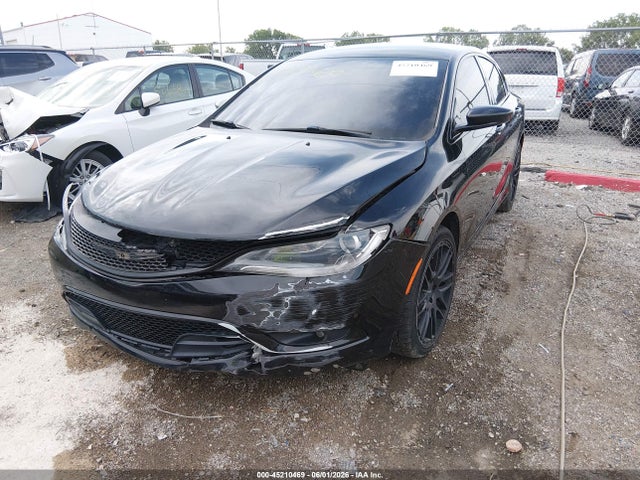 2015 Chrysler 200 S მანქანა იყიდება აუქციონზე, vin: 1C3CCCDG9FN523014, აუქციონის ნომერი: 45210469