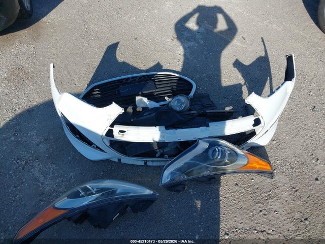 2015 Hyundai Veloster Turbo მანქანა იყიდება აუქციონზე, vin: KMHTC6AE7FU238751, აუქციონის ნომერი: 45210473