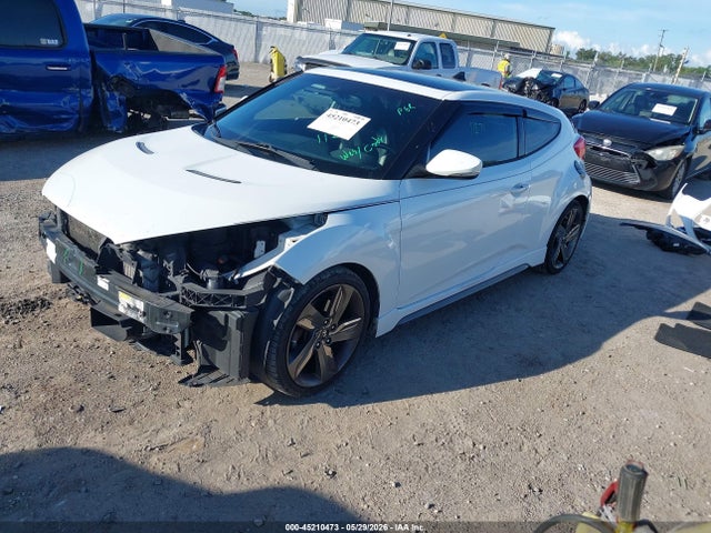 2015 Hyundai Veloster Turbo მანქანა იყიდება აუქციონზე, vin: KMHTC6AE7FU238751, აუქციონის ნომერი: 45210473