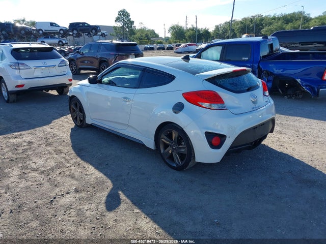 2015 Hyundai Veloster Turbo მანქანა იყიდება აუქციონზე, vin: KMHTC6AE7FU238751, აუქციონის ნომერი: 45210473