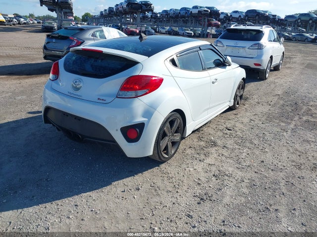 2015 Hyundai Veloster Turbo მანქანა იყიდება აუქციონზე, vin: KMHTC6AE7FU238751, აუქციონის ნომერი: 45210473