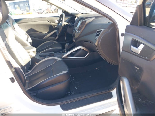 2015 Hyundai Veloster Turbo მანქანა იყიდება აუქციონზე, vin: KMHTC6AE7FU238751, აუქციონის ნომერი: 45210473