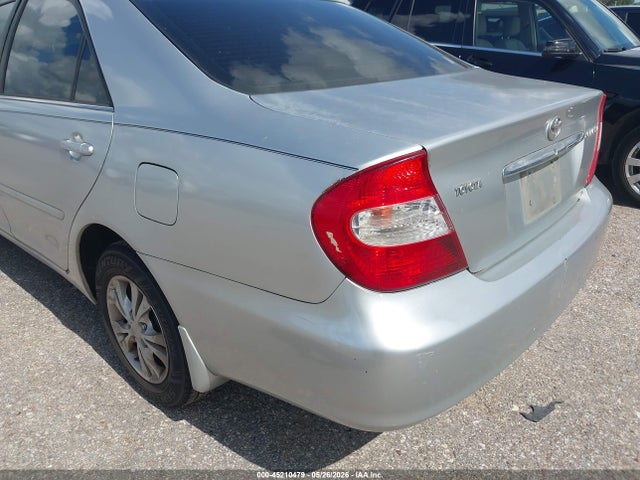 2004 Toyota Camry Le V6 მანქანა იყიდება აუქციონზე, vin: 4T1BF32K04U573787, აუქციონის ნომერი: 45210479