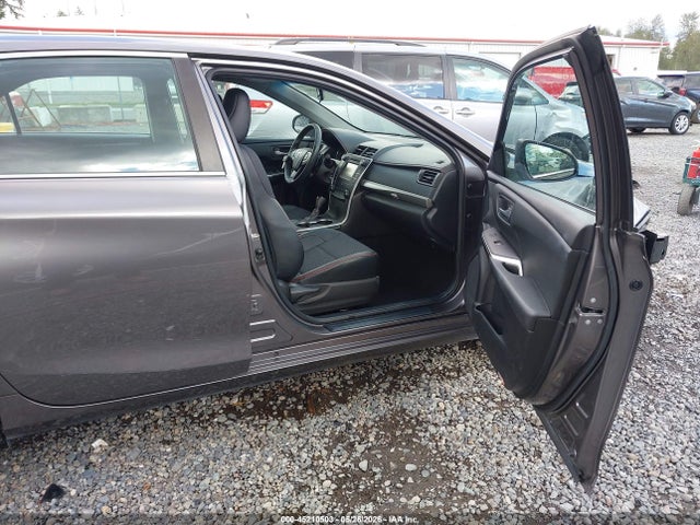 Aukcja sprzedaży 2015 Toyota Camry Se, vin: 4T1BF1FK0FU997827, numer aukcji: 45210503