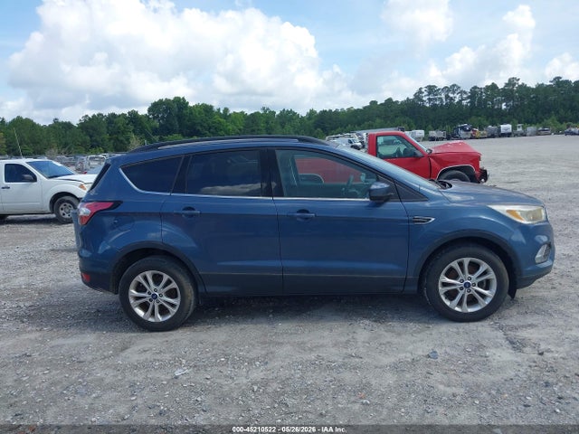 Продажа на аукционе авто 2018 Ford Escape Se, vin: 1FMCU0GD5JUA19577, номер лота: 45210522