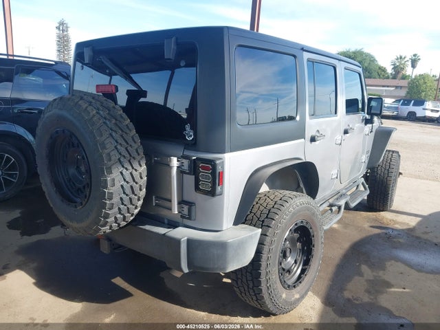 1C4BJWDG8GL248201 Jeep Wrangler Unlimited Sport