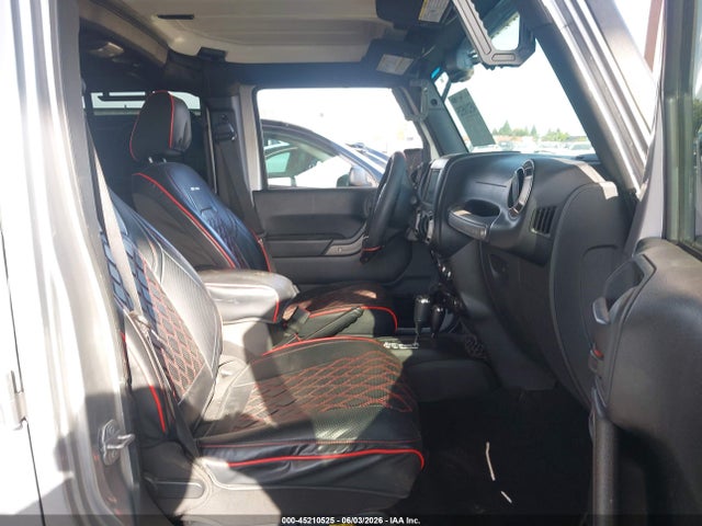1C4BJWDG8GL248201 Jeep Wrangler Unlimited Sport