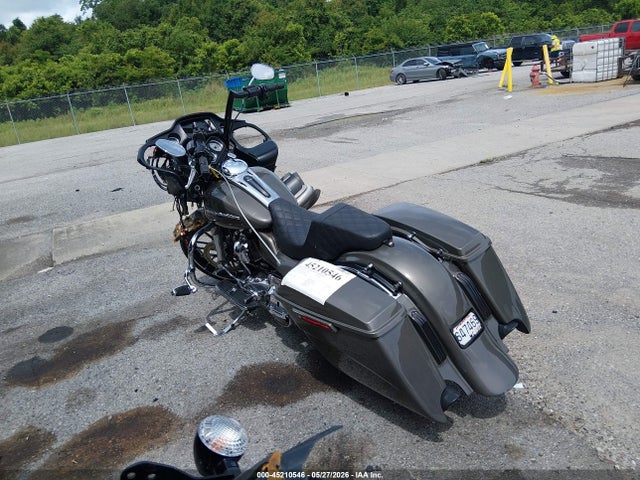Harley-Davidson FLTRX 2019 1HD1KHC34KB623825 Image 3