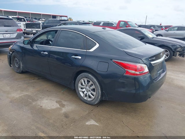 Nissan Altima 2.5 S 2015 1N4AL3AP1FN307896 Image 3