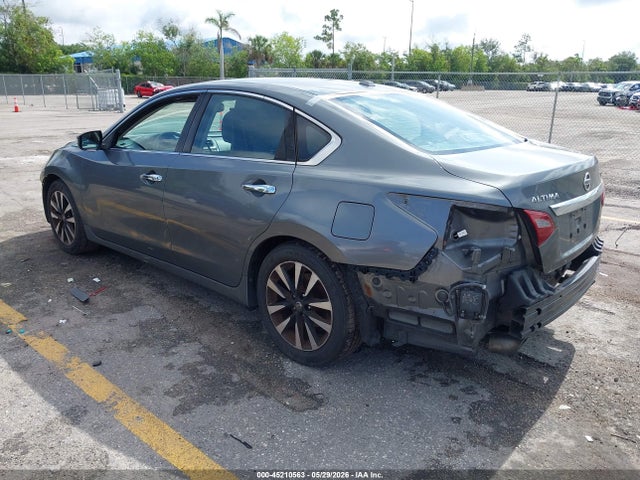 2018 Nissan Altima 2.5 Sl მანქანა იყიდება აუქციონზე, vin: 1N4AL3AP7JC163971, აუქციონის ნომერი: 45210563