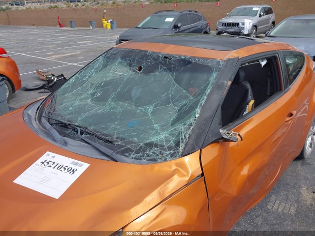 Продаж на аукціоні авто 2016 Hyundai Veloster, vin: KMHTC6AD2GU302669, номер лоту: 45210598