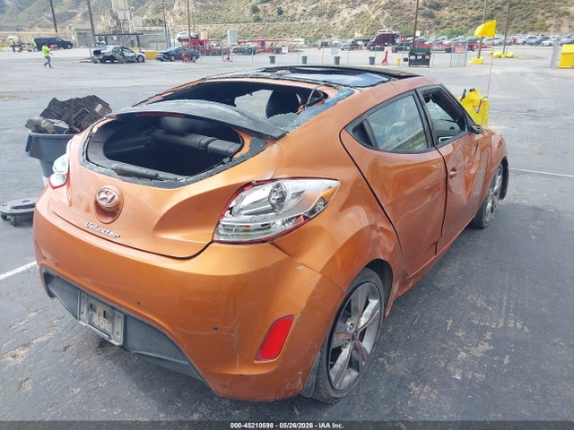 Продаж на аукціоні авто 2016 Hyundai Veloster, vin: KMHTC6AD2GU302669, номер лоту: 45210598
