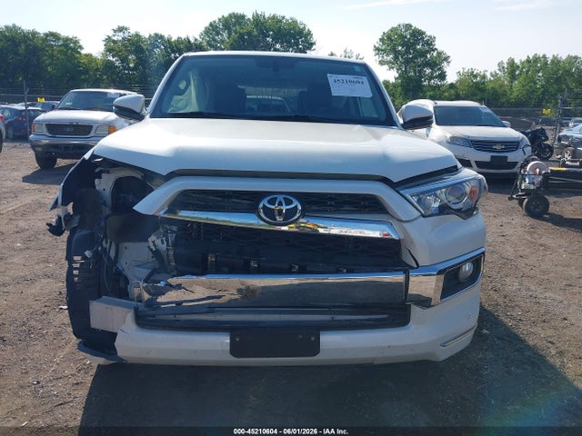 Toyota 4runner Limited 2018 JTEBU5JRXJ5562141 Image 11