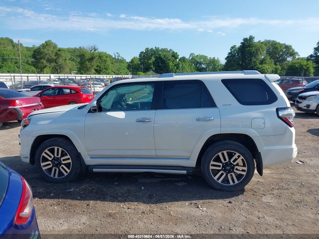 Toyota 4runner Limited 2018 JTEBU5JRXJ5562141 Image 13