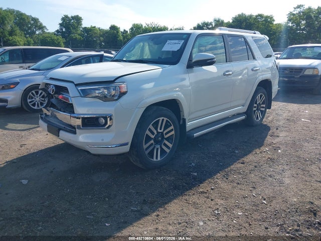 Toyota 4runner Limited 2018 JTEBU5JRXJ5562141 Image 2