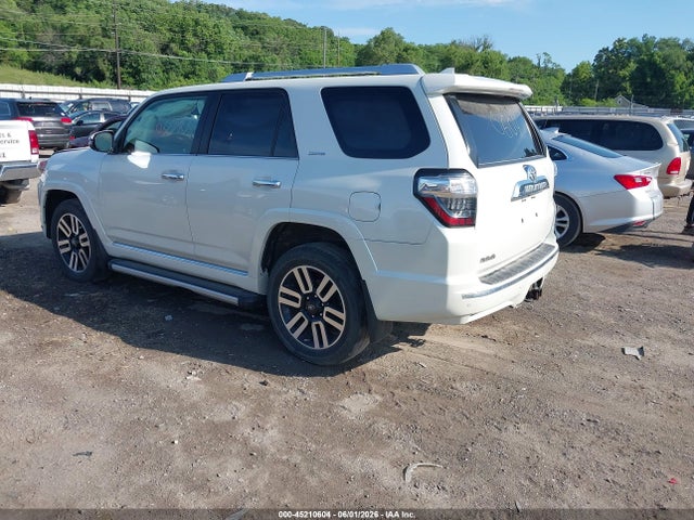 Toyota 4runner Limited 2018 JTEBU5JRXJ5562141 Image 3