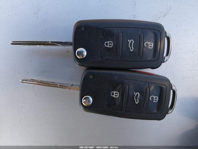 3VW1K7AJ4EM319630 Volkswagen Jetta 2.0l S