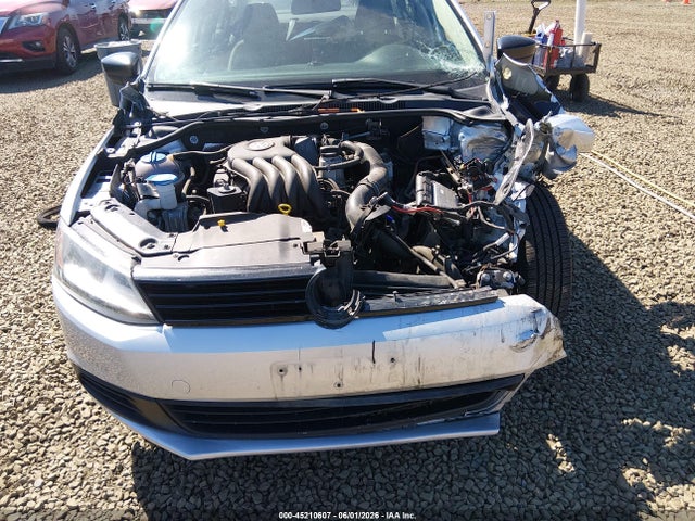 3VW1K7AJ4EM319630 Volkswagen Jetta 2.0l S