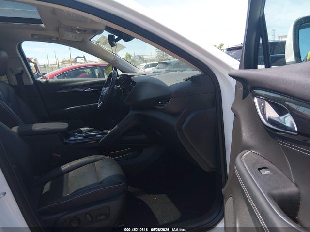 45210616 :رقم المزاد ، LRBFZNR44ND011147 vin ، 2022 Buick Envision Fwd Essence مزاد بيع