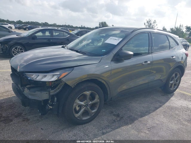 45210625 :رقم المزاد ، 1FMCU0MNXSUB43732 vin ، 2025 Ford Escape St-line مزاد بيع