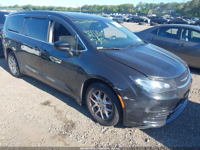 2017 Chrysler Pacifica Touring მანქანა იყიდება აუქციონზე, vin: 2C4RC1DG3HR517371, აუქციონის ნომერი: 45210636