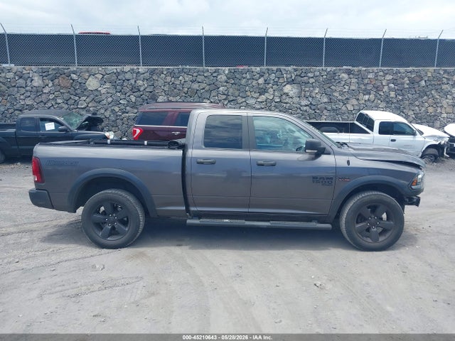 1C6RR7GT9LS122295 RAM 1500 Classic Warlock 4x4 6&#039;4 Box