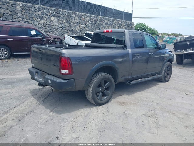 1C6RR7GT9LS122295 RAM 1500 Classic Warlock 4x4 6&#039;4 Box