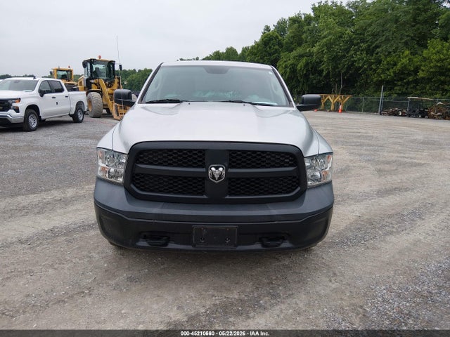 Продаж на аукціоні авто 2018 Ram 1500 Tradesman  4x4 5'7 Box, vin: 1C6RR7KG3JS306686, номер лоту: 45210660