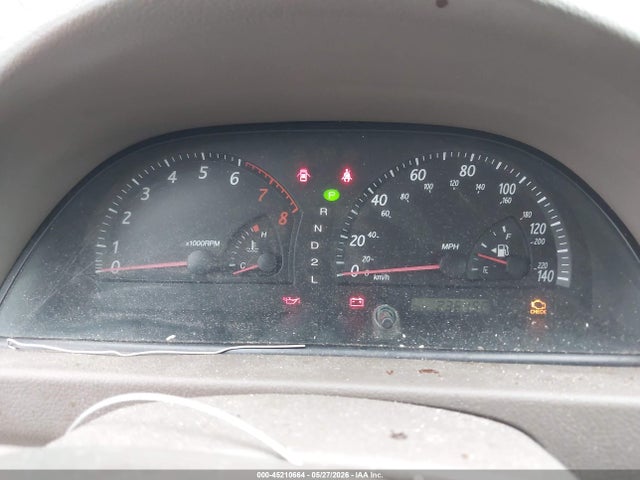 45210664 :رقم المزاد ، JTDBE32K620068560 vin ، 2002 Toyota Camry Le مزاد بيع