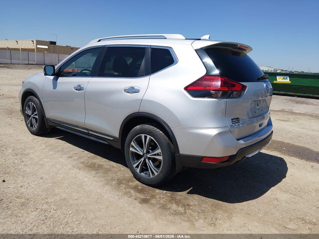 Продаж на аукціоні авто 2017 Nissan Rogue Sl, vin: 5N1AT2MV2HC884106, номер лоту: 45210677