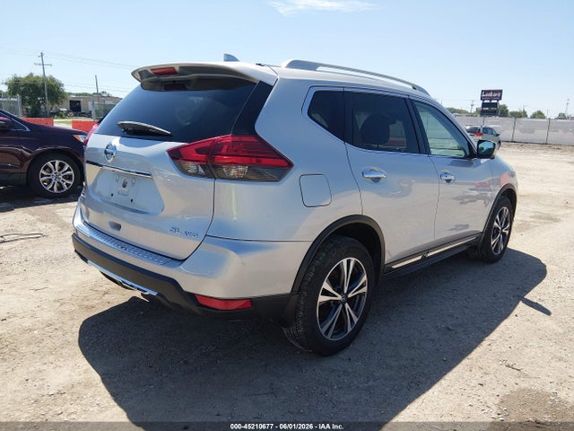Продаж на аукціоні авто 2017 Nissan Rogue Sl, vin: 5N1AT2MV2HC884106, номер лоту: 45210677
