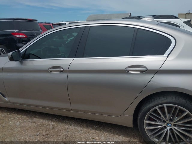 Продаж на аукціоні авто 2019 Bmw 530i, vin: WBAJA5C5XKWW03282, номер лоту: 45210695