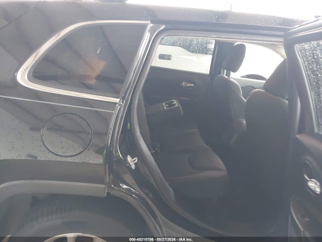 Jeep Cherokee Latitude 2016 1C4PJLCB1GW350707 Image 8