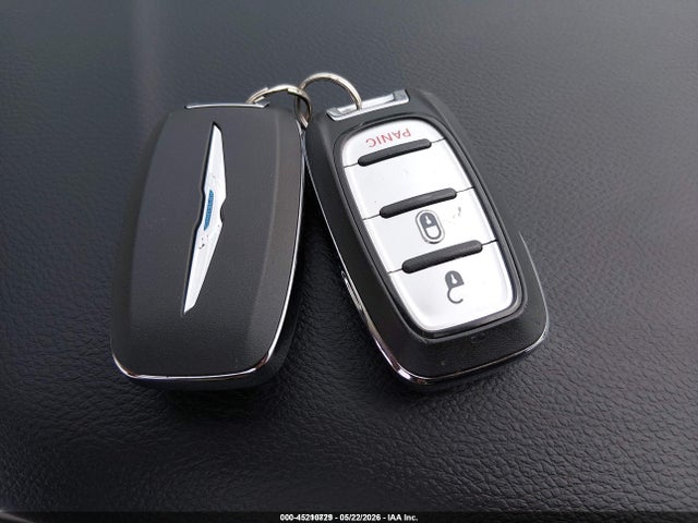 Chrysler Voyager L 2021 2C4RC1AG3MR568478 Image 11
