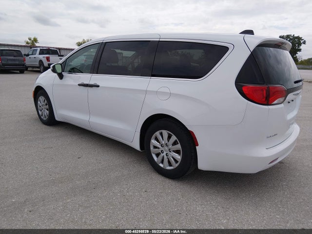 Chrysler Voyager L 2021 2C4RC1AG3MR568478 Image 3