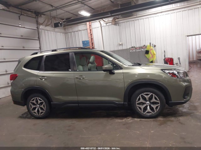 45210732 :رقم المزاد ، JF2SKAEC0KH578035 vin ، 2019 Subaru Forester Premium مزاد بيع