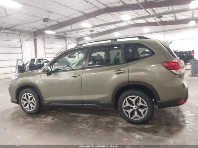 45210732 :رقم المزاد ، JF2SKAEC0KH578035 vin ، 2019 Subaru Forester Premium مزاد بيع