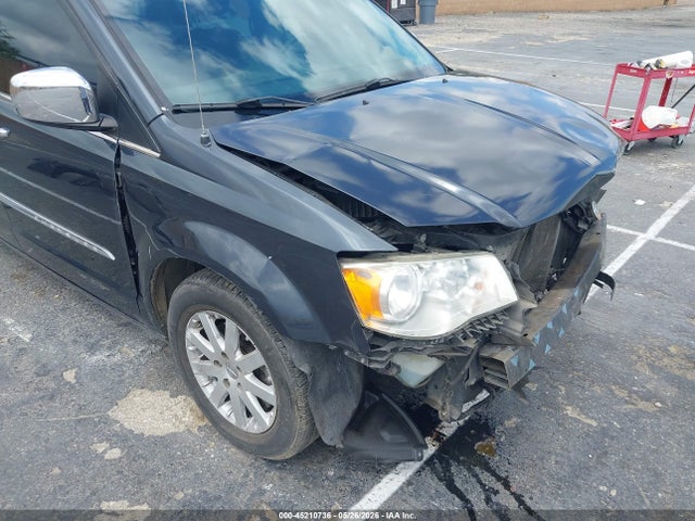 2C4RC1BG3ER203654 Chrysler Town &amp; Country Touring