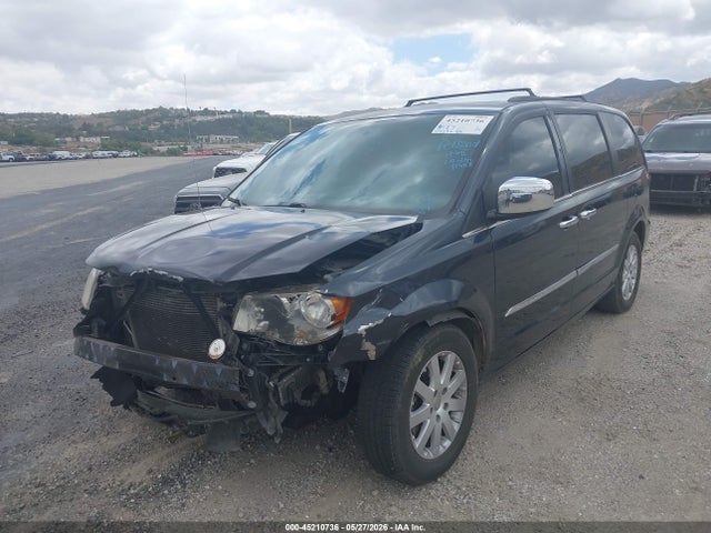 2C4RC1BG3ER203654 Chrysler Town &amp; Country Touring
