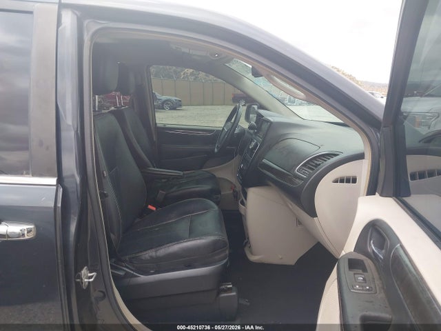 2C4RC1BG3ER203654 Chrysler Town &amp; Country Touring
