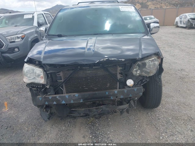 2C4RC1BG3ER203654 Chrysler Town &amp; Country Touring